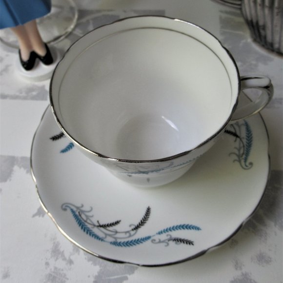 Fine Bone China Mug& Saucer Blue Grass by Gladstone Staffordshire, England 1960s - Picture 7 of 15